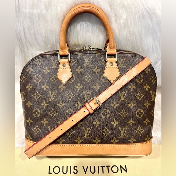 Louis Vuitton Handbags - GOOD CONDITION!! Authentic Louis Vuitton Alma Bag Handbag Tote Shoulder Bag